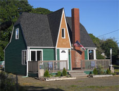 Street view of Jetsam's Landing beach house.